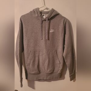Used Nike Sportswear Club Fleece pullover hoodie in grey. Size Small